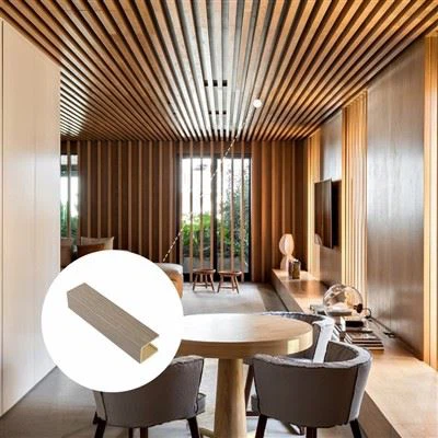 Dekorativní dřevěný WPC stropní design Dekorativní interiér