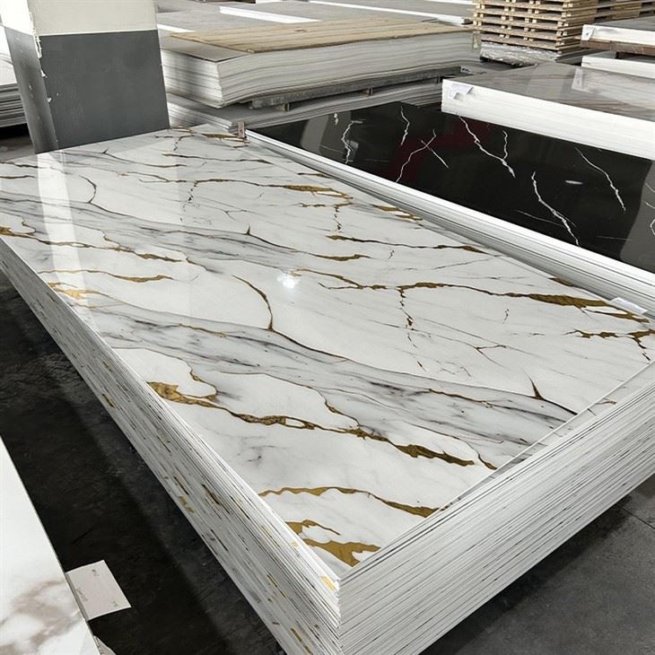 Premium UV Lacquered Boards For Modern Interiors factory
